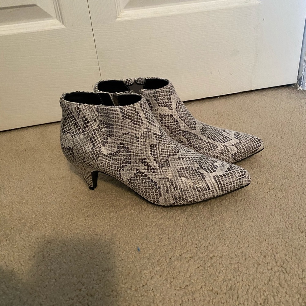 Calvin Klein Ankle Boots